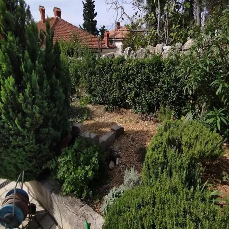 Idea Апартаменты *